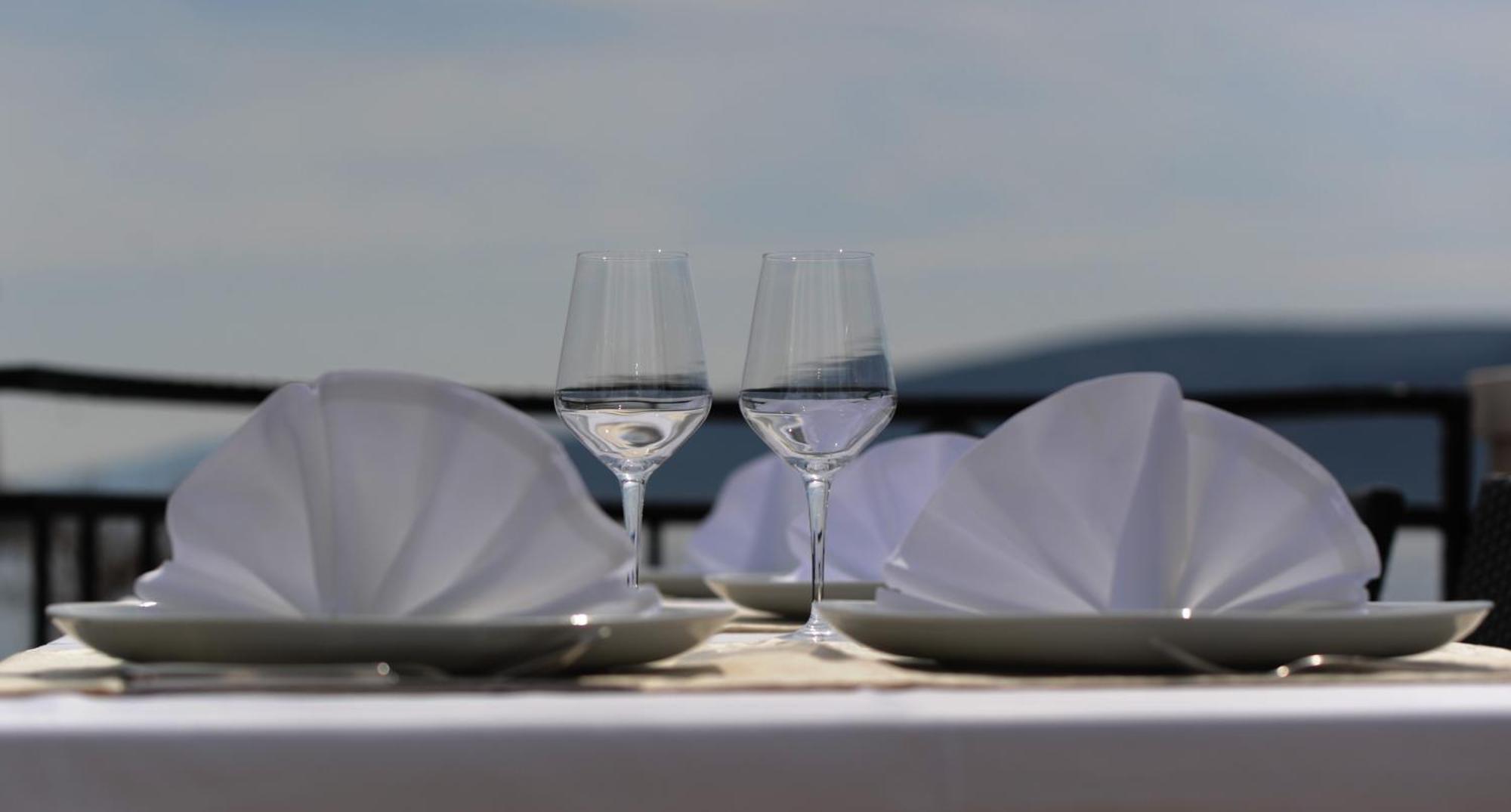 Villa Mediterana Seget Vranjica Buitenkant foto