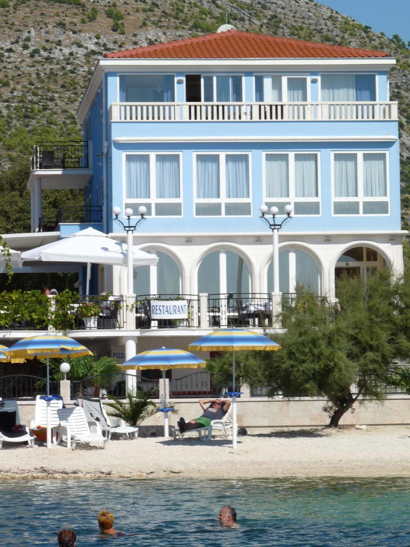 Villa Mediterana Seget Vranjica Buitenkant foto